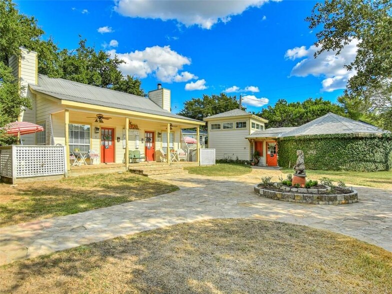 251 Circle Dr, Wimberley, TX à vendre - Photo du bâtiment - Image 2 de 84