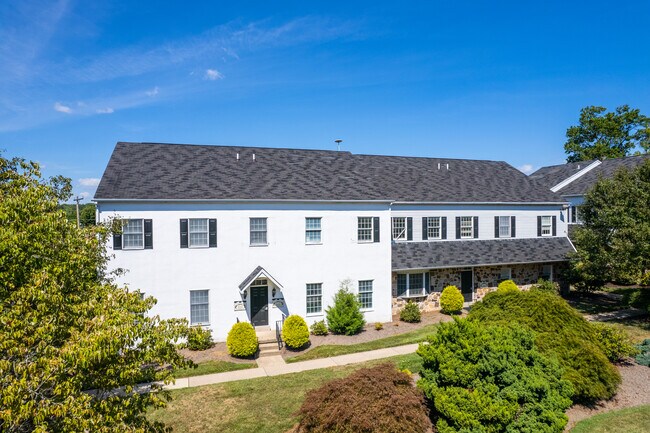 Plus de détails pour Welsh Commons – Bureau à vendre, North Wales, PA