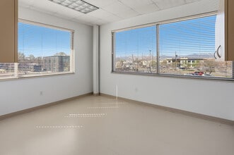 5323 S Woodrow St, Salt Lake City, UT à louer Photo intérieure- Image 2 de 13