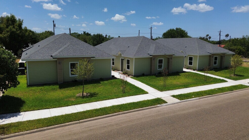 222 Mahl St, Edinburg, TX à vendre - Photo du bâtiment - Image 1 de 20