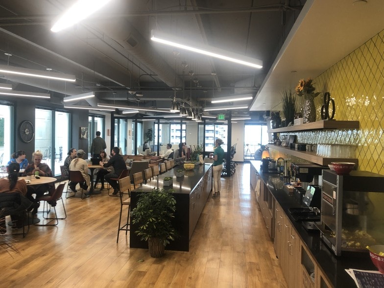 2000 S Colorado Blvd, Denver, CO for lease - Interior Photo - Image 3 of 66