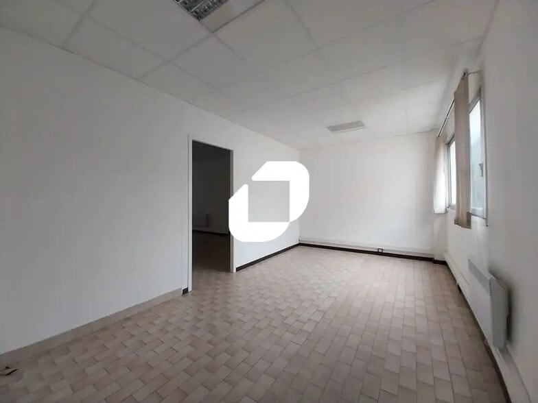 Office in Montpellier for sale - Interior Photo - Image 2 of 8