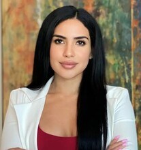 Claudia Vivanco