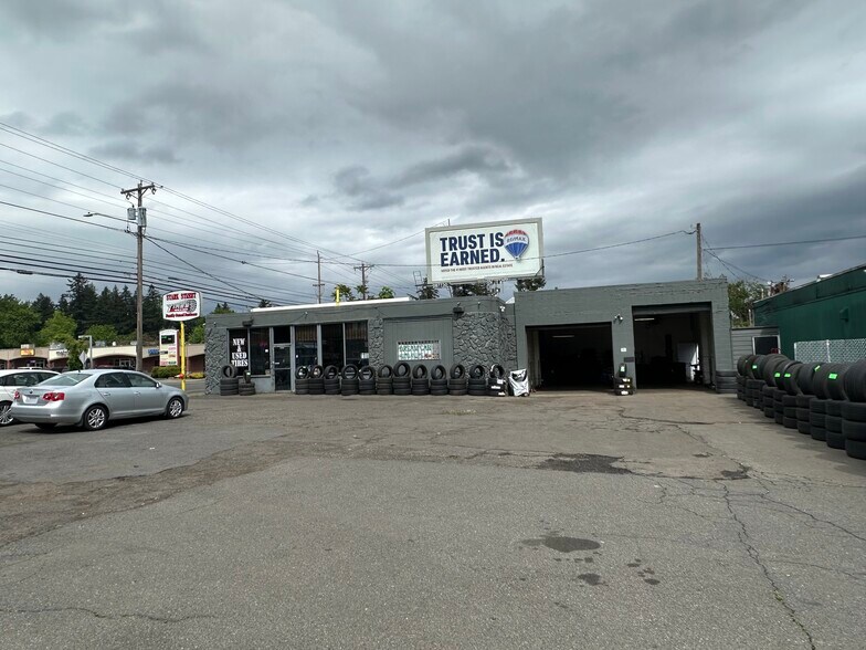 520 SE 148th Ave, Portland, OR à vendre - Photo du bâtiment - Image 2 de 8