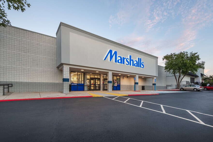 2625 Piedmont Rd NE, Atlanta, GA for lease - Building Photo - Image 1 of 8