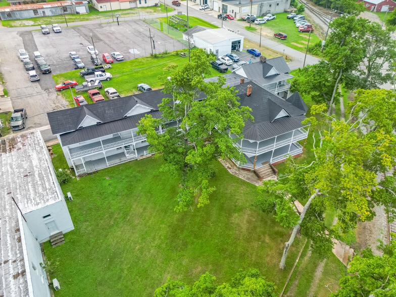 455 Railroad Ave, Keysville, VA à vendre - Photo du bâtiment - Image 2 de 19