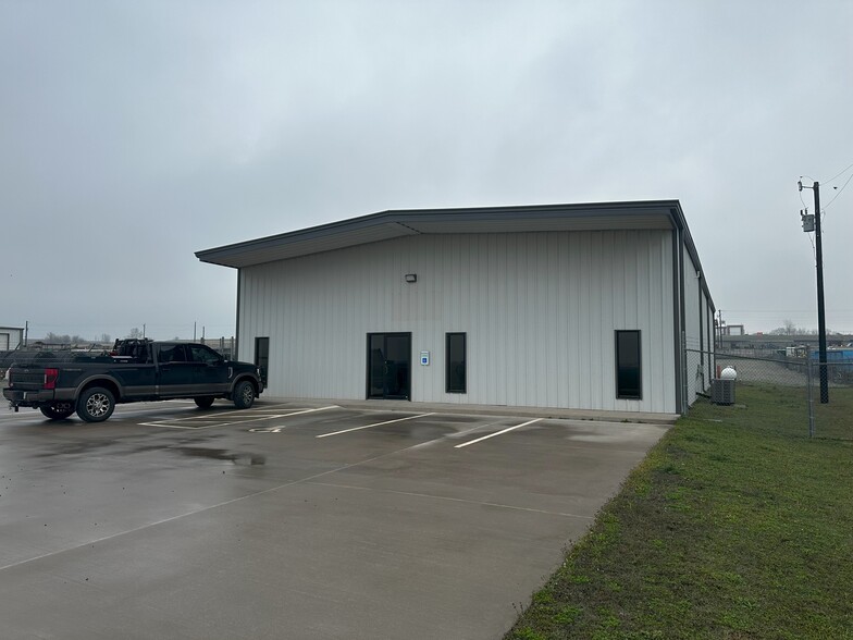 14200 Evans Rd, Okarche, OK for sale - Building Photo - Image 1 of 1