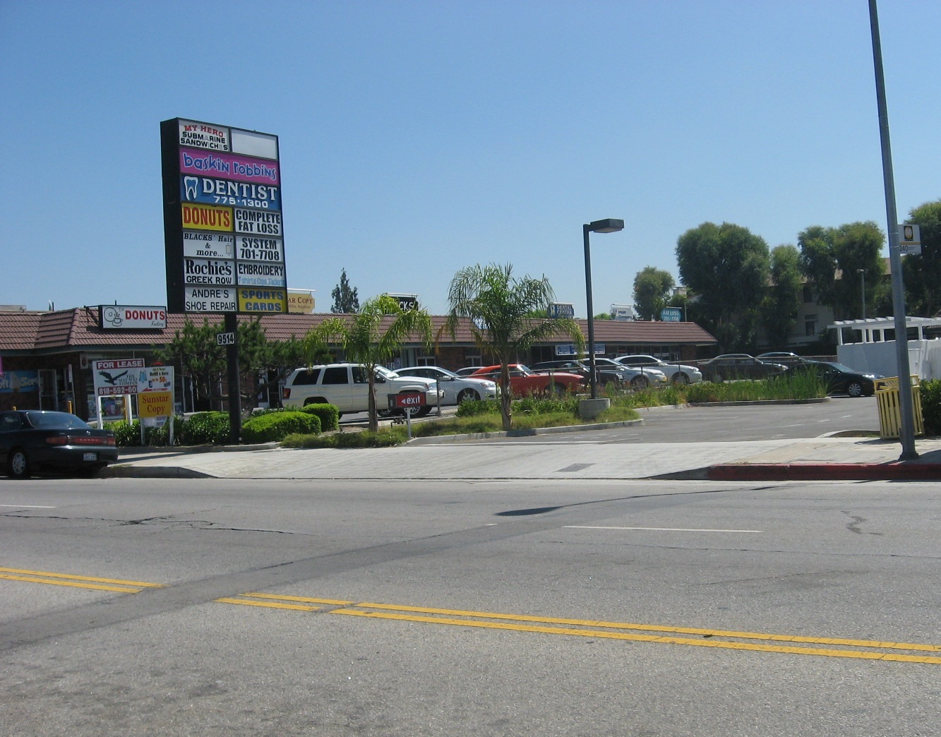 9514 Reseda Blvd, Northridge, CA à vendre Photo du bâtiment- Image 1 de 1