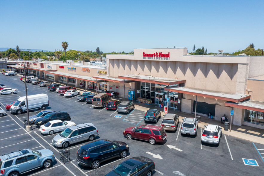 2027 El Camino Real, Santa Clara, CA à louer - Photo du bâtiment - Image 1 de 6