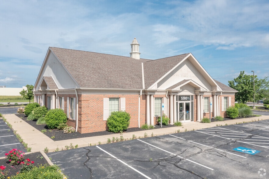 5380 N Abbe Rd, Sheffield Village, OH for lease - Primary Photo - Image 1 of 14