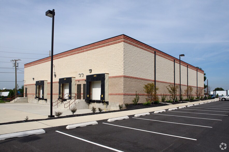 195 Borrelli Blvd, Clarksboro, NJ à louer - Photo du bâtiment - Image 2 de 5