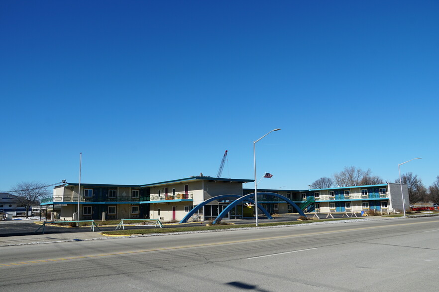 1305 Washington Ave, Bay City, MI à vendre - Photo du bâtiment - Image 1 de 1