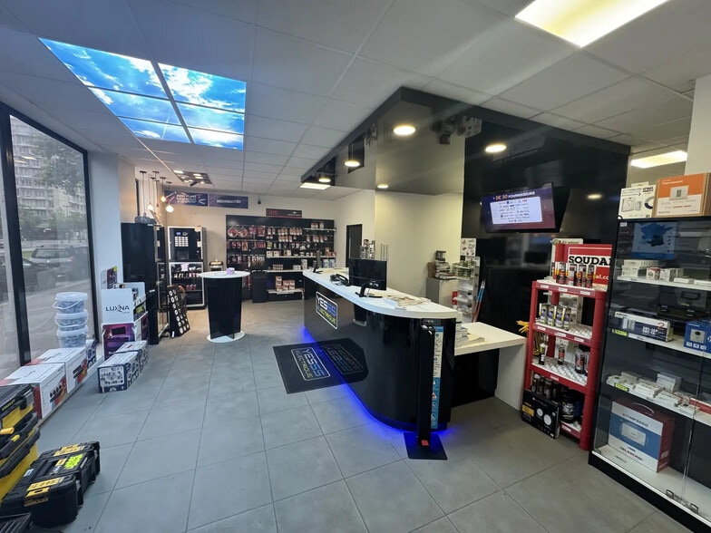 19 Boulevard Davout, Paris for lease - Building Photo - Image 3 of 12