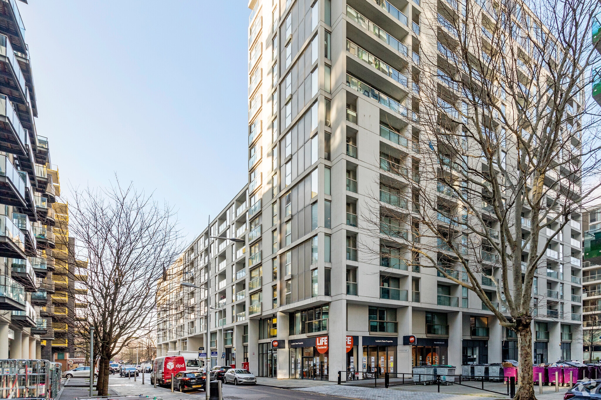 38 Lanterns Way, London for lease Primary Photo- Image 1 of 3