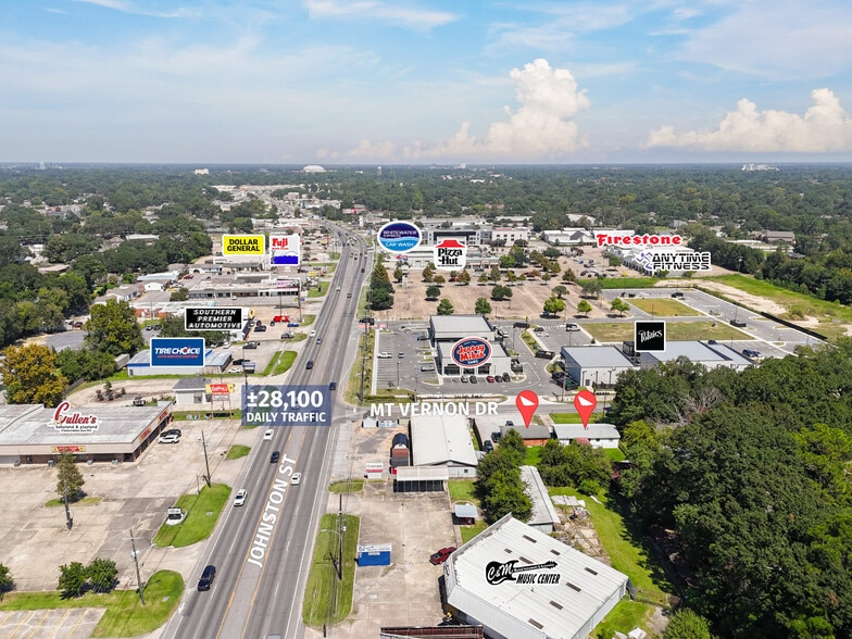 196-198 Mount Vernon Dr, Lafayette, LA for sale - Primary Photo - Image 1 of 5