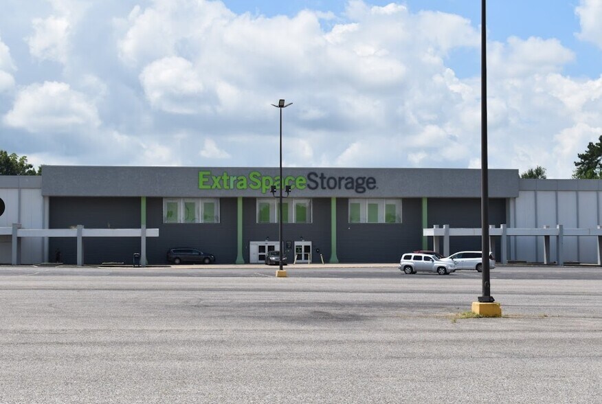 2234-2288 E South Blvd, Montgomery, AL à vendre - Photo du bâtiment - Image 1 de 9