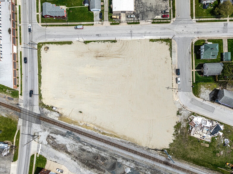 210 Lima St, Wapakoneta, OH for sale - Aerial - Image 3 of 11