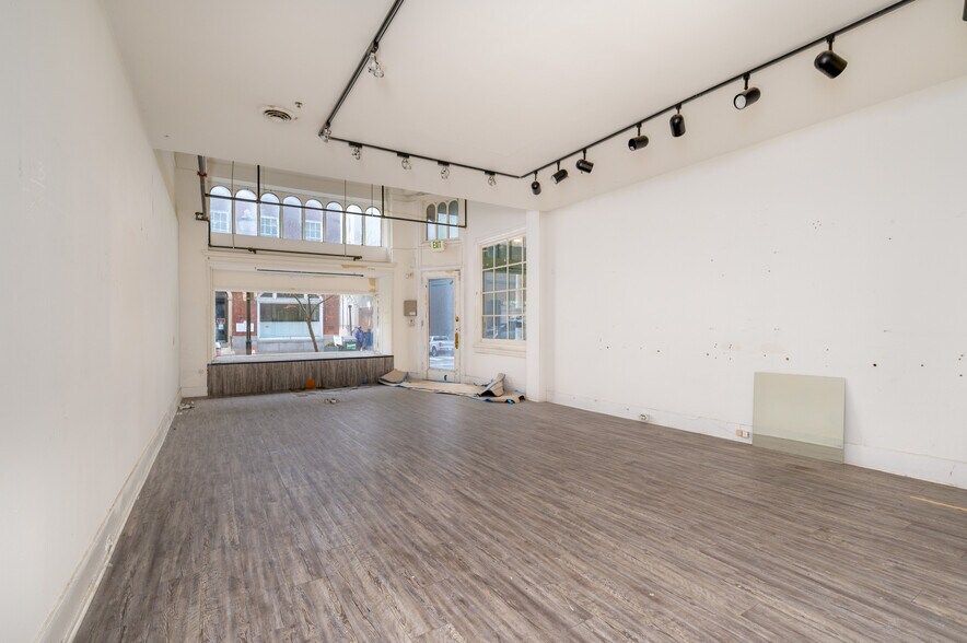 330 N Charles St, Baltimore, MD à louer - Photo intérieure - Image 3 de 8