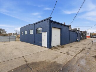 Plus de détails pour 828 W 14 Mile Rd, Clawson, MI - Industriel à louer