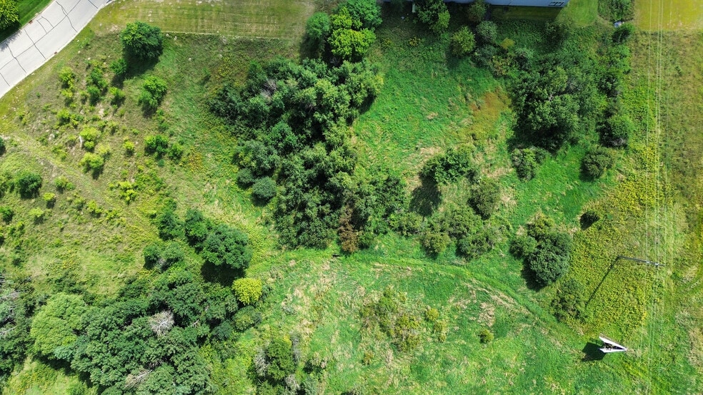 13746 Aberdeen Rd, Ham Lake, MN for sale - Building Photo - Image 3 of 5