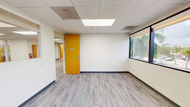 999-1001 W Yamato Rd, Boca Raton, FL for lease Interior Photo- Image 2 of 11