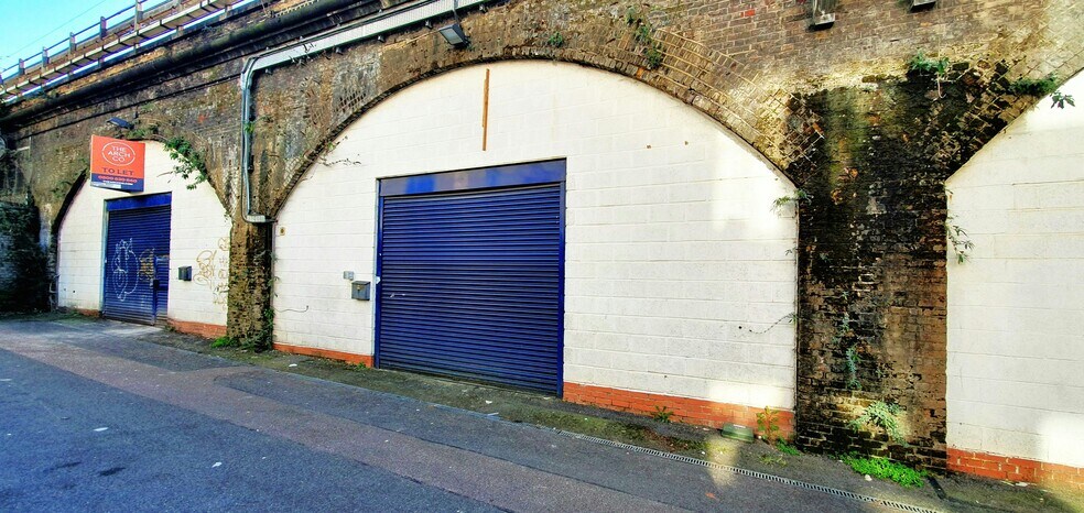 Ponsford St, Londres à louer - Photo du bâtiment - Image 3 de 4