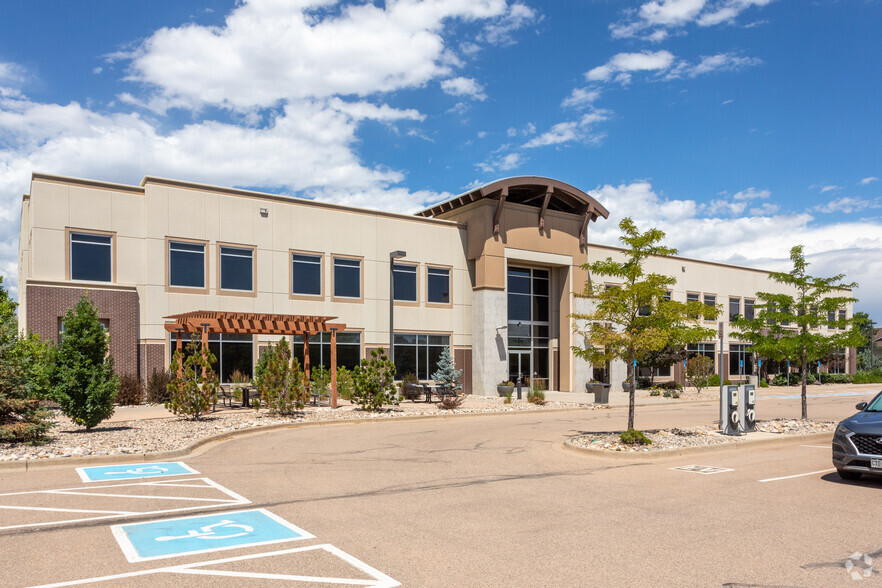 4850 Hahns Peak Dr, Loveland, CO for lease - Primary Photo - Image 1 of 7