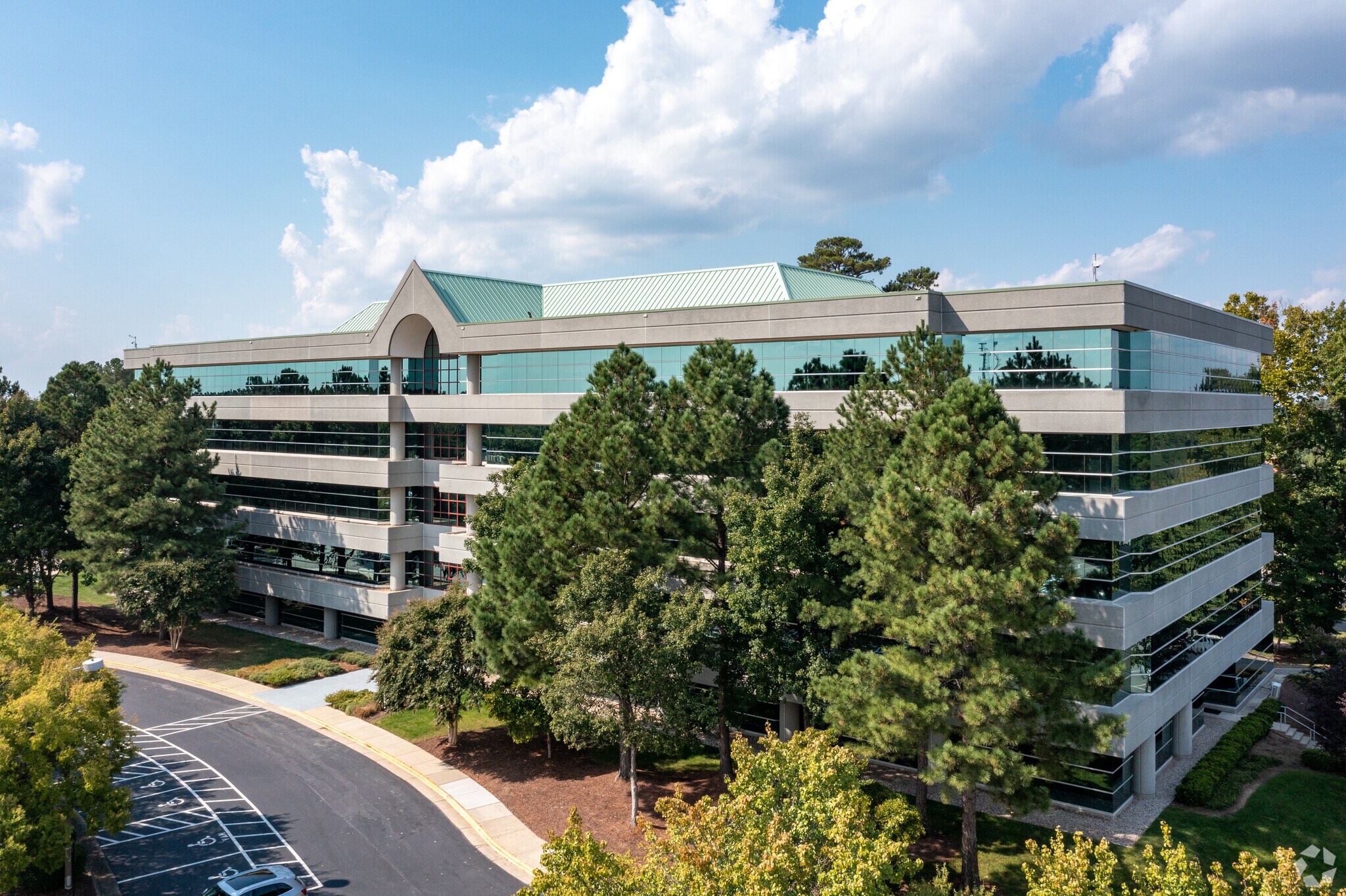 5003 S Miami Blvd, Durham, NC for lease Primary Photo- Image 1 of 7