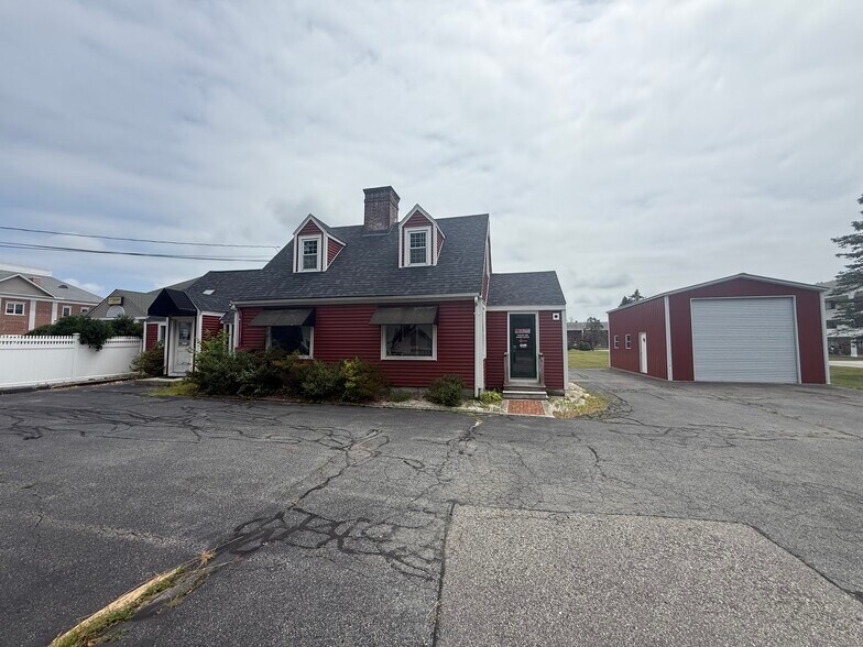65 Belmont St, South Easton, MA à vendre - Photo du bâtiment - Image 1 de 11