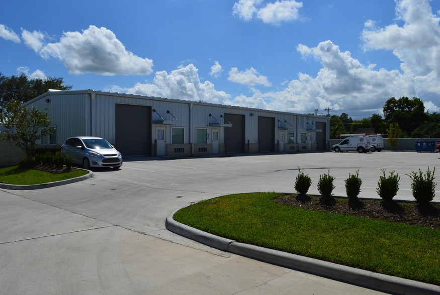 1251 Butler Rd, League City, TX for sale - Building Photo - Image 2 of 7