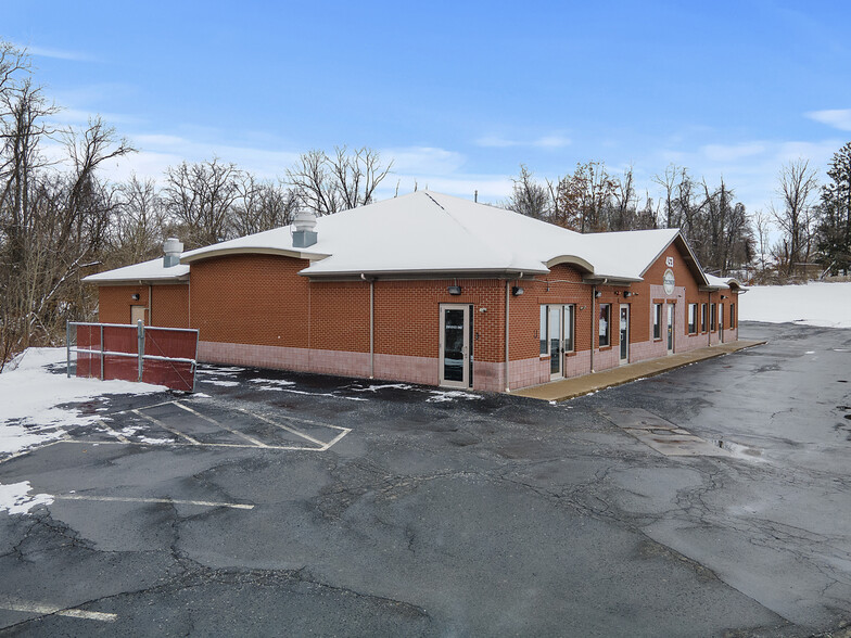 453 Valley Brook Rd, Canonsburg, PA for lease - Building Photo - Image 1 of 10