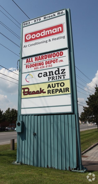 963-979 Brock Rd, Pickering, ON for lease - Building Photo - Image 3 of 8