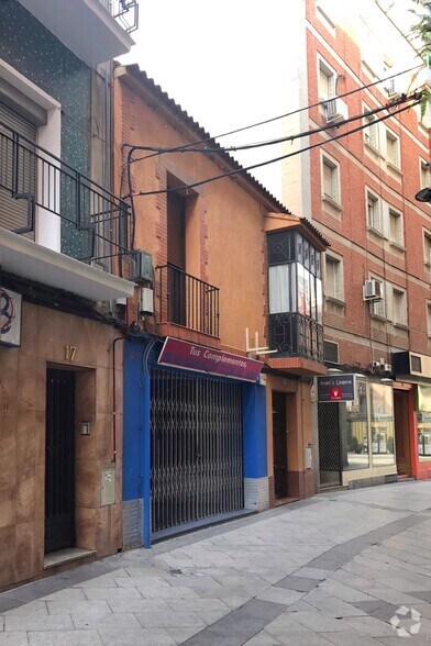Calle Ramón y Cajal, 19, Talavera de la Reina, Toledo à vendre - Photo du bâtiment - Image 2 de 2