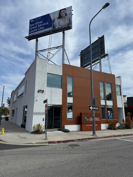 470 S San Vicente Blvd, West Hollywood, CA à louer - Photo du bâtiment - Image 2 de 5