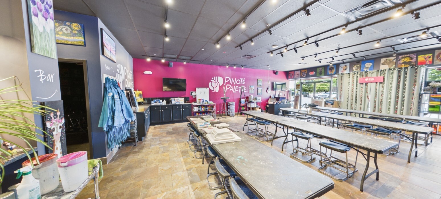 3817-3843 E Main St, St Charles, IL for lease Interior Photo- Image 1 of 11