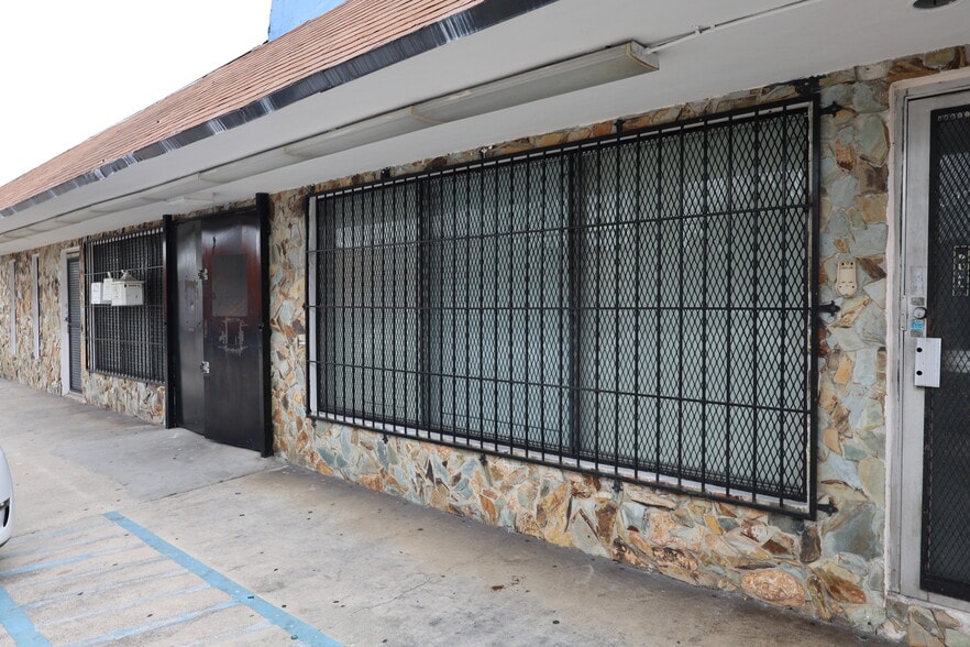 4634 NW 27th Ave, Miami, FL for lease - Building Photo - Image 2 of 27