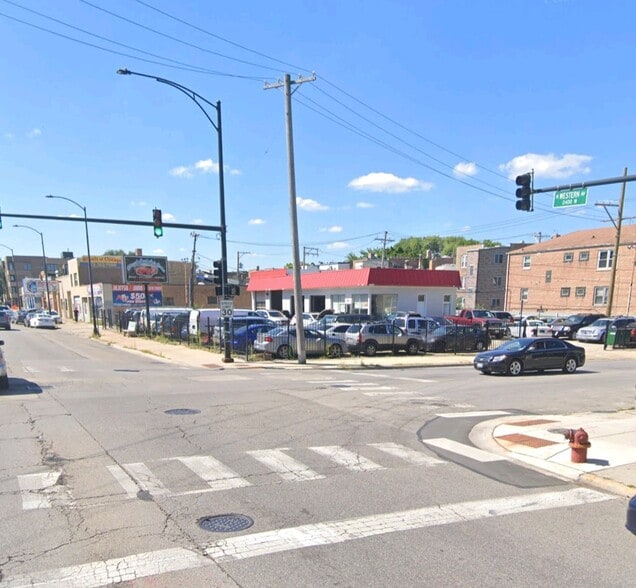 5556 N Western Ave, Chicago, IL for sale - Building Photo - Image 2 of 7