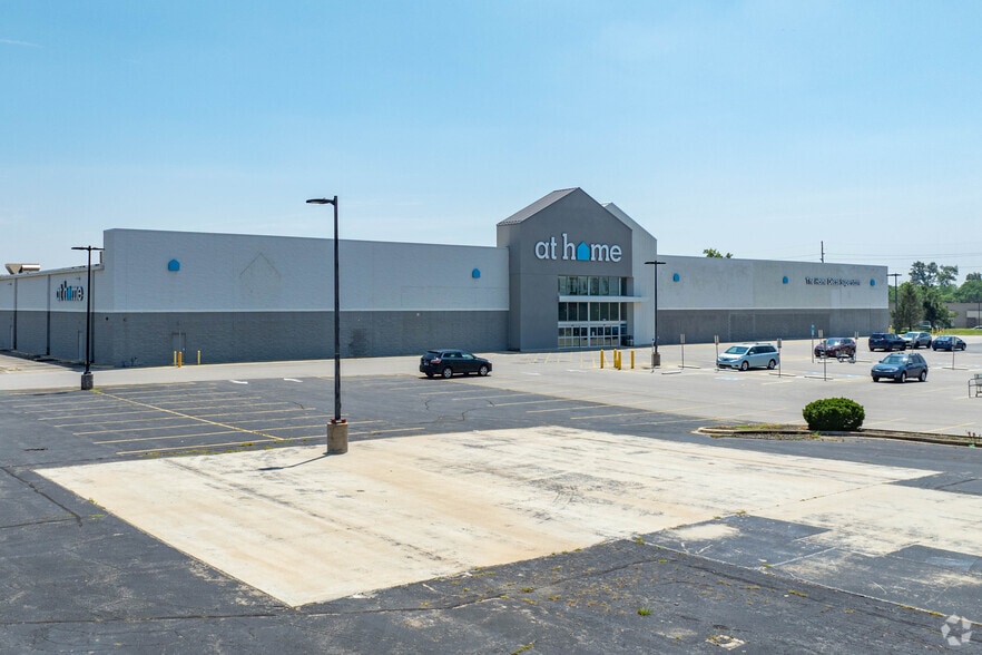 9570 Fields Ertel Rd, Loveland, OH for sale - Building Photo - Image 3 of 4