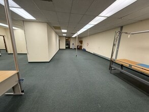 10 Capital Dr, Wallingford, CT for lease Interior Photo- Image 2 of 12