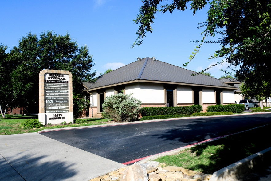 16719-2 Huebner Rd, San Antonio, TX for sale - Building Photo - Image 3 of 8