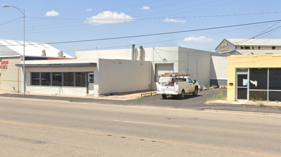 2316 Clovis Hwy, Lubbock, TX à louer - Photo du bâtiment - Image 2 de 4