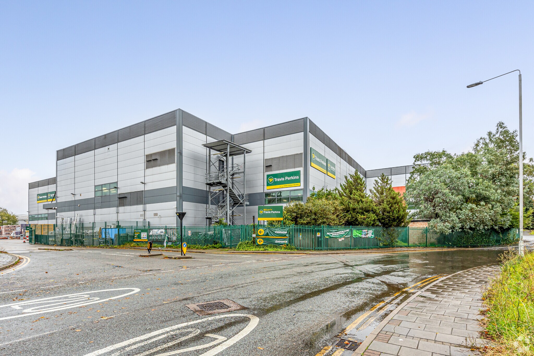 Rick Roberts Way, London for lease Primary Photo- Image 1 of 16