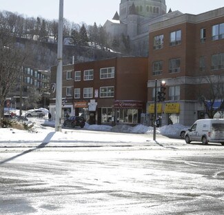 Plus de détails pour 5020-5024 Ch de la Côte-des-Neiges, Montréal, QC - Bureau à louer