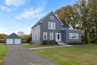 267 Wolf Rd, Latham, NY for lease Interior Photo- Image 2 of 42