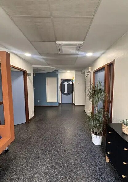 Office in Lille for sale - Interior Photo - Image 1 of 1