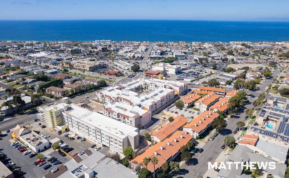 1617 S Pacific Coast Hwy, Redondo Beach, CA for lease - Building Photo - Image 2 of 6
