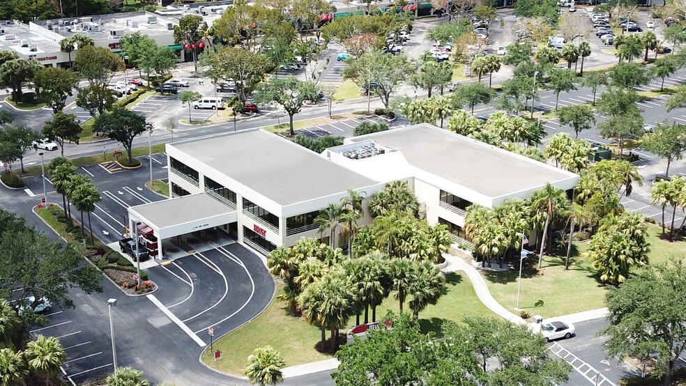 1801 N Pine Island Rd, Plantation, FL for lease - Building Photo - Image 1 of 8