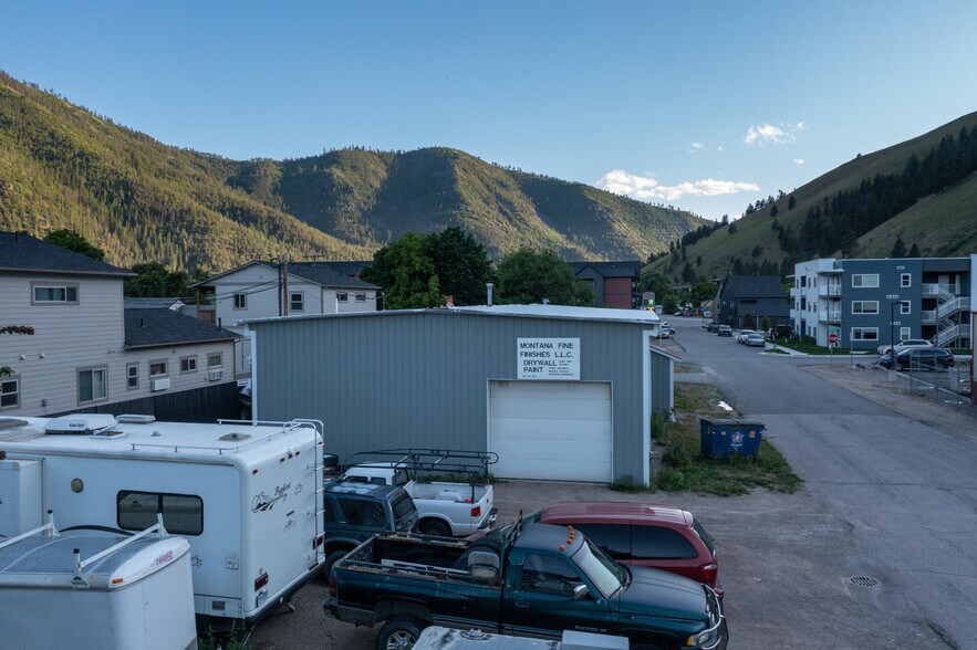 525 Michigan Ave, Missoula, MT à vendre - Photo du bâtiment - Image 2 de 33