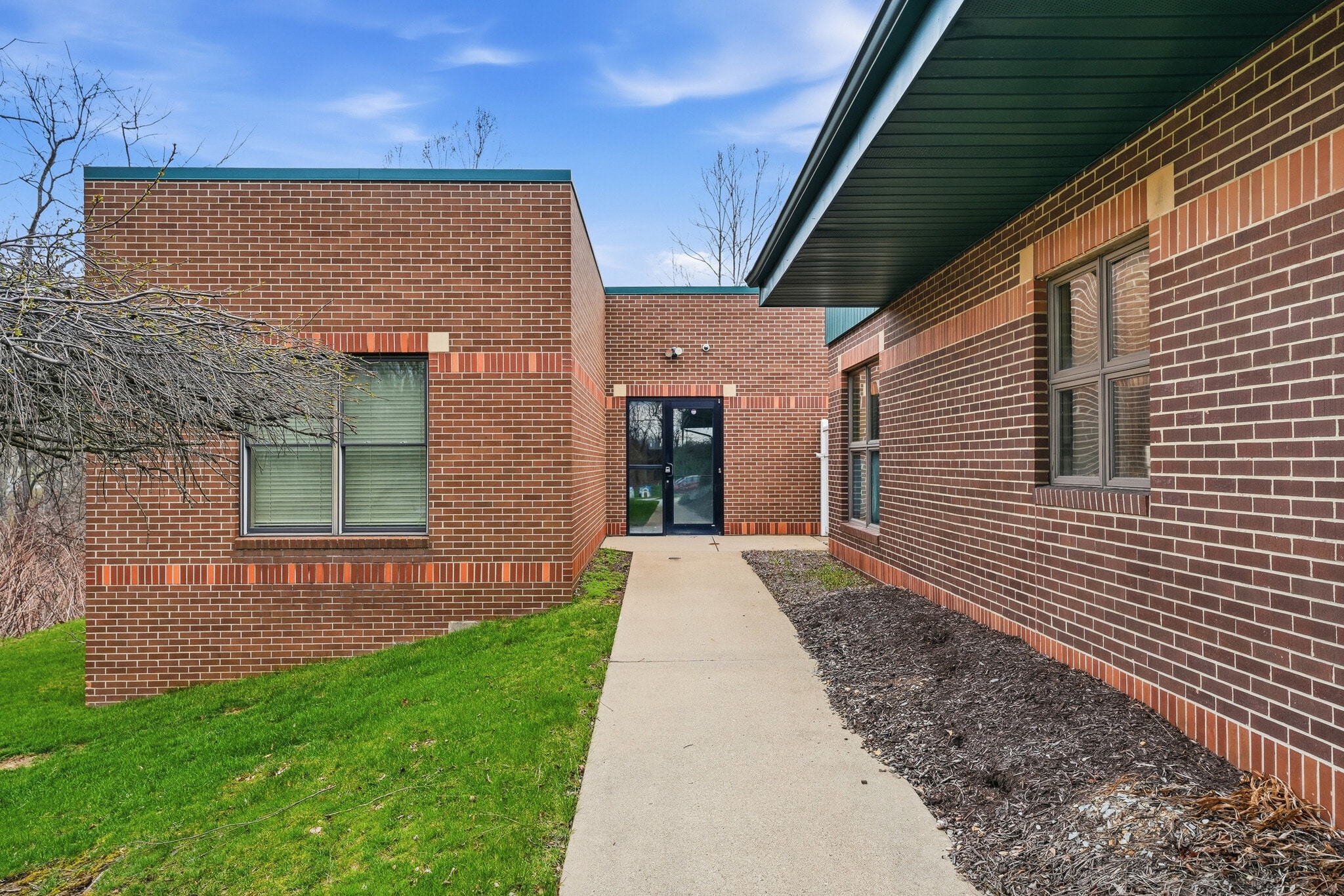 2873 W Hardies Rd, Gibsonia, PA for lease Primary Photo- Image 1 of 29