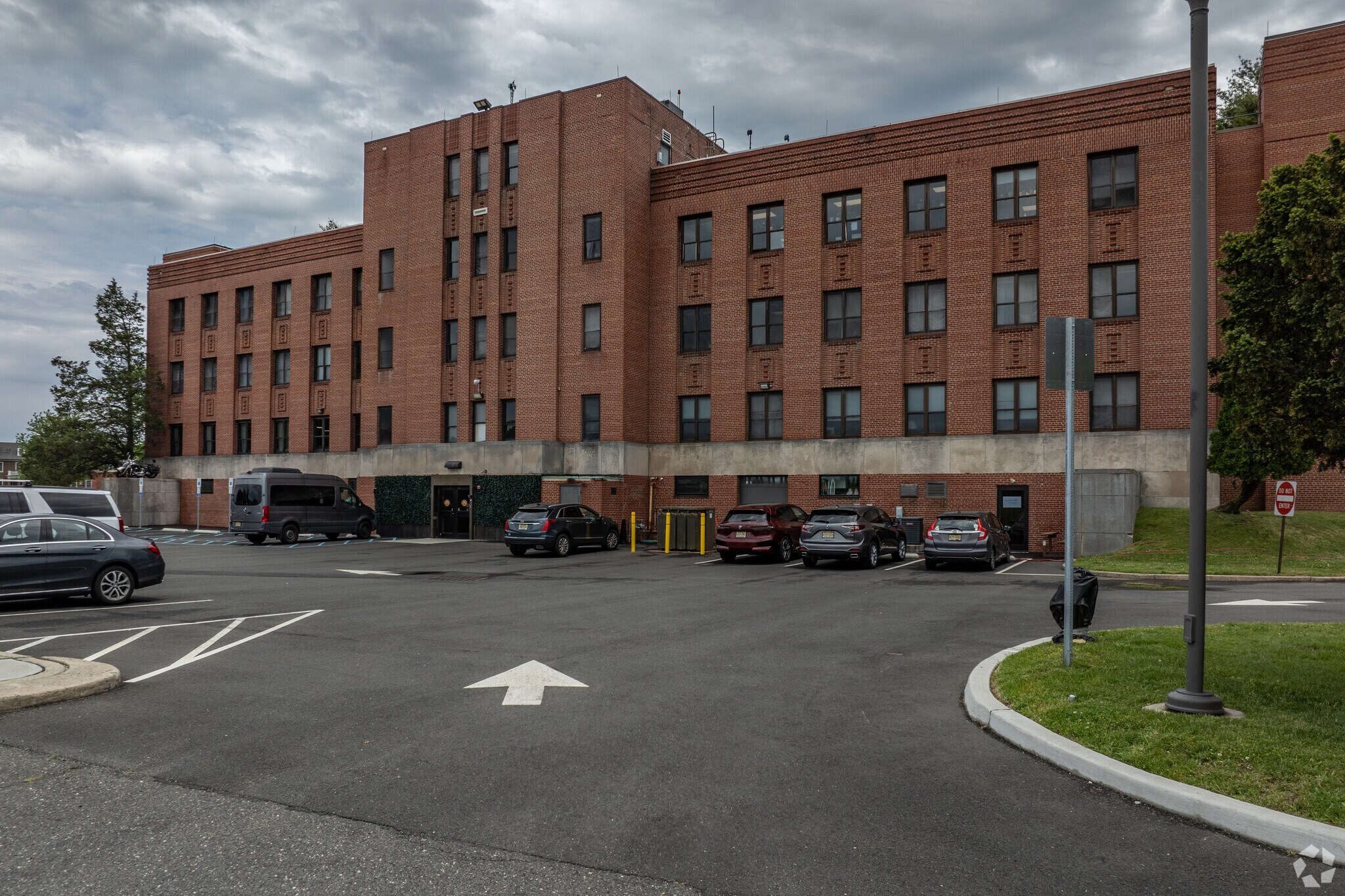 1000 Sanger Ave, Oceanport, NJ for lease Primary Photo- Image 1 of 14